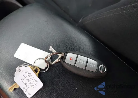 2014 Nissan Rogue Sv из США, поврежденный, VIN 5N1AT2MV6EC863240